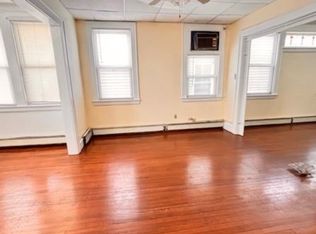 758 Hamilton St, Harrison, NJ 07029