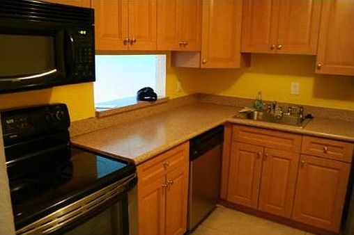 4th image of 4920 NW 79th Ave APT 101