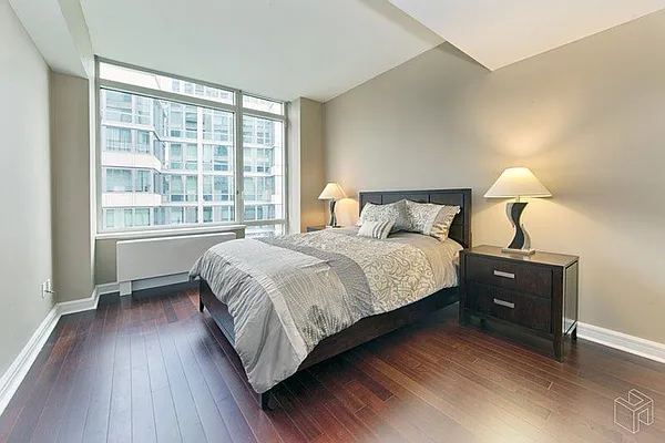 Rented by Halstead Real Estate | media 41