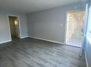 2090 Magnolia Ave APT 4, Long Beach, CA 90806