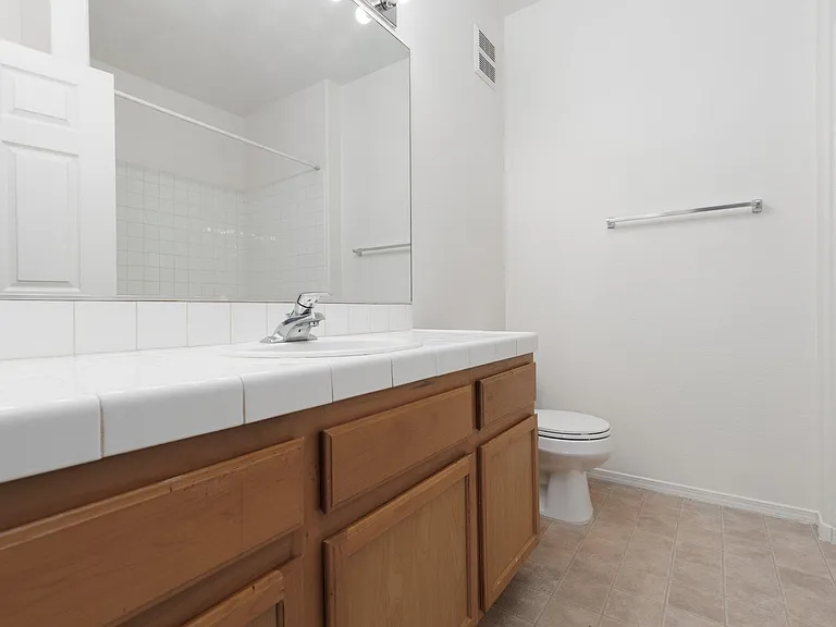 1050 E Cactus Ave #1101 — Photo 13