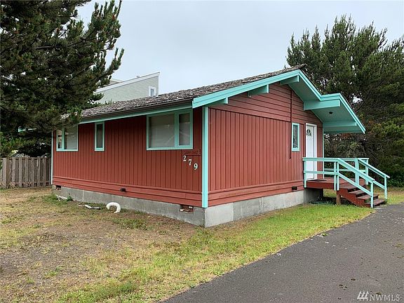 3rd image of 279 Sand Dune Ave NW