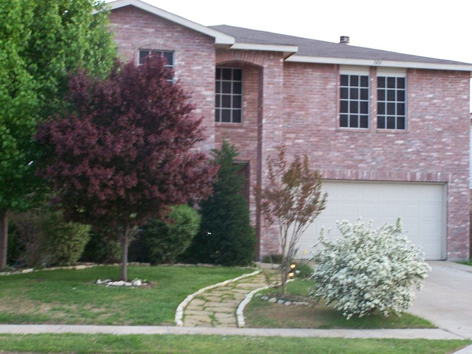 Gorgeous Curb Appeal