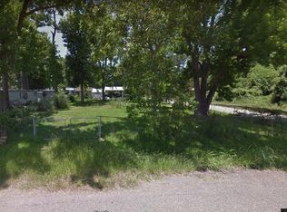 12 Carl St, Dayton, TX 77535