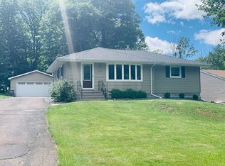 1524 Linzie Rd, Duluth, MN 55811