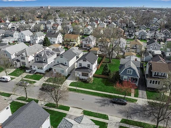 3rd image of 55 Enola Ave
