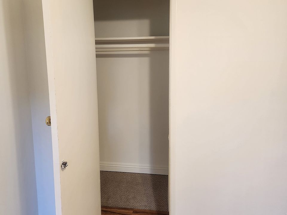 East bedroom closet