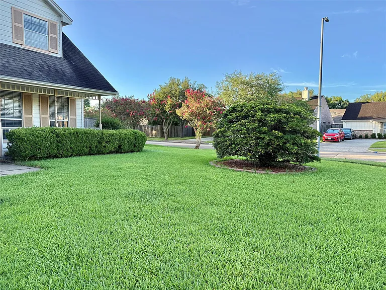 2923 Cottonfield Way — Photo 3