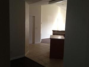 4th image of 1024 NE 19th St