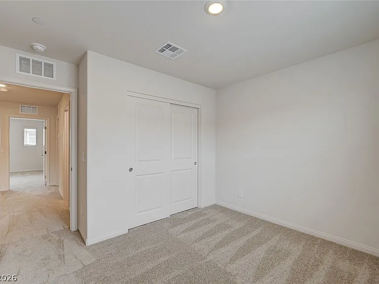 3026 Baltic Green St — Photo 14