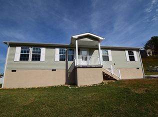 1199 Case View Rd, Dandridge, TN 37725