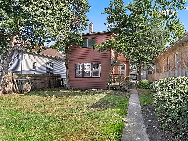 2930 N New England Ave — Photo 22