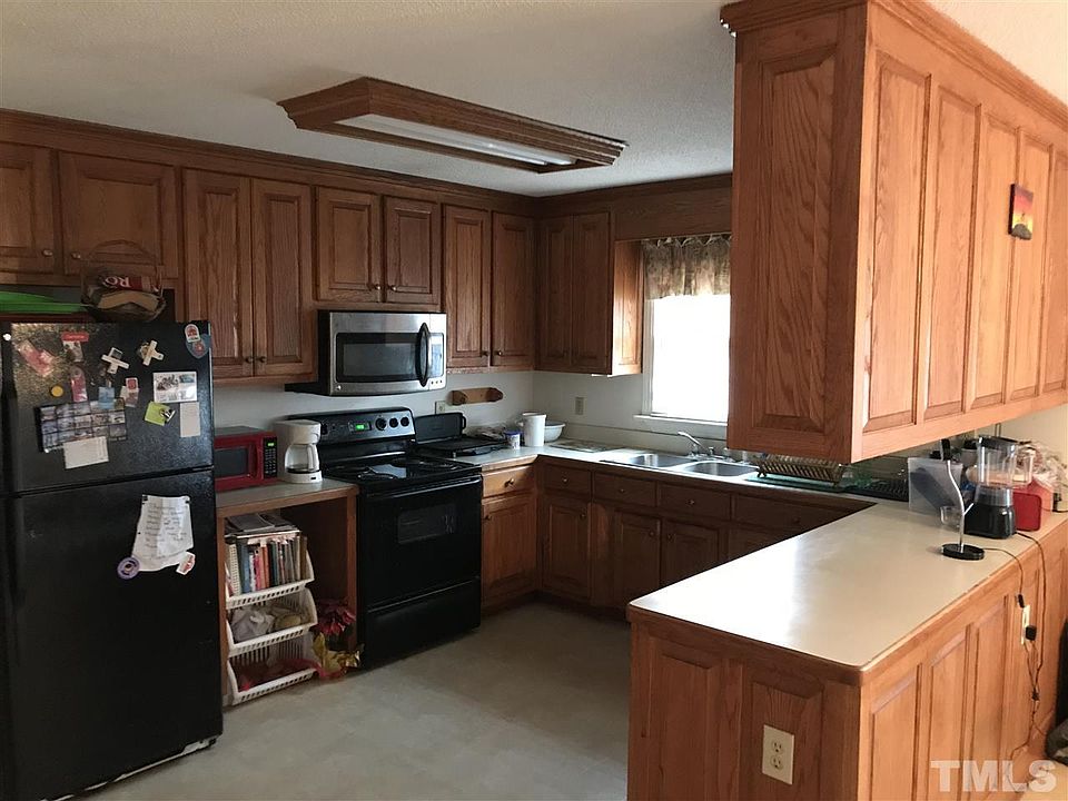 2nd image of 2172 Person Rd