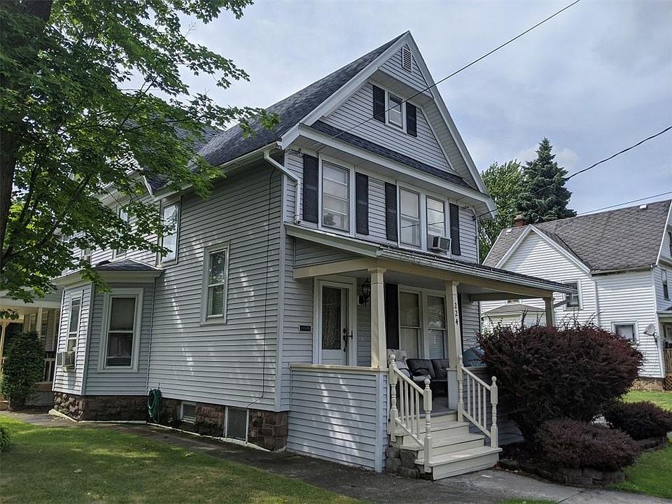 1st image of 224 Ingersoll St