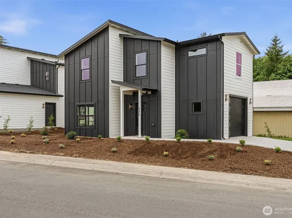 230 Glengate Street, Cathlamet, WA 98612