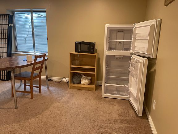 5th image of 1212 E Big Pine Cir