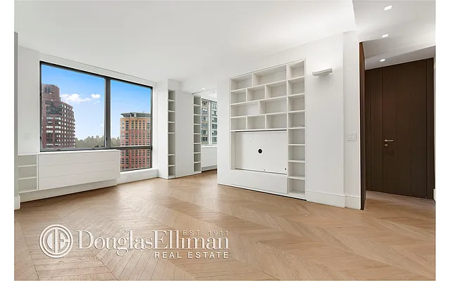 Rented by Douglas Elliman | media 8