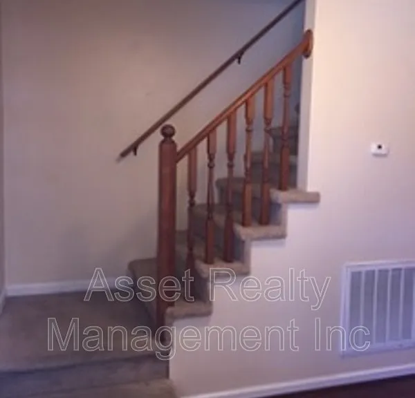8212 Tangle Grove Ln — Photo 4