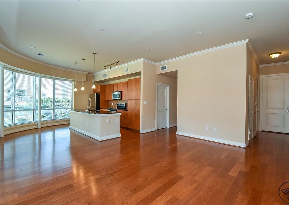 1st image of 300 Saint Joseph Pkwy APT 212