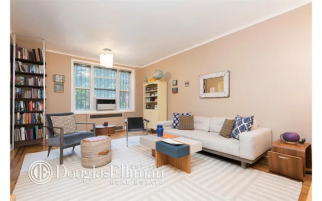 Sold by Douglas Elliman | media 10