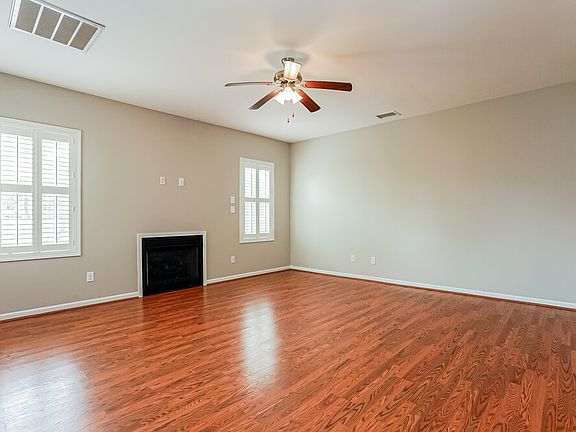 5th image of 2323 King Malcolm Ln