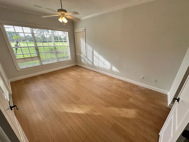8122 Whitford Ct — Photo 26