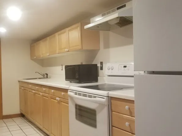 3223 N Richmond St, Chicago, IL 60618