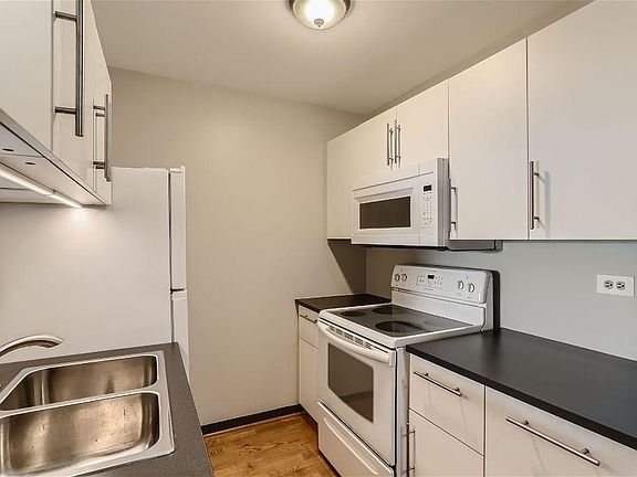 4th image of 380 Ramsey St APT 6B