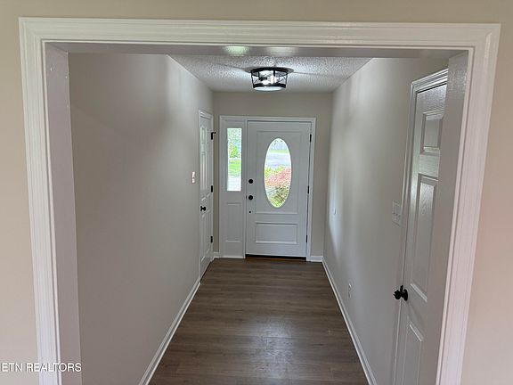 3rd image of 1414 Peabody Dr