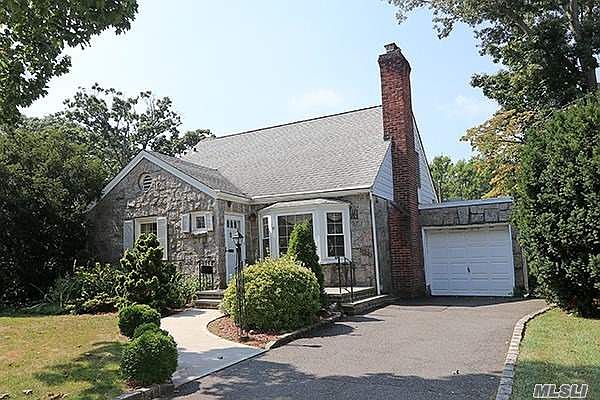 1st image of 11 Birch Ln