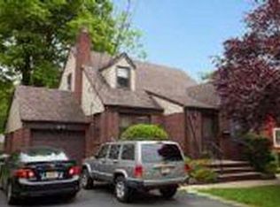 297 Beech St, Teaneck, NJ 07666