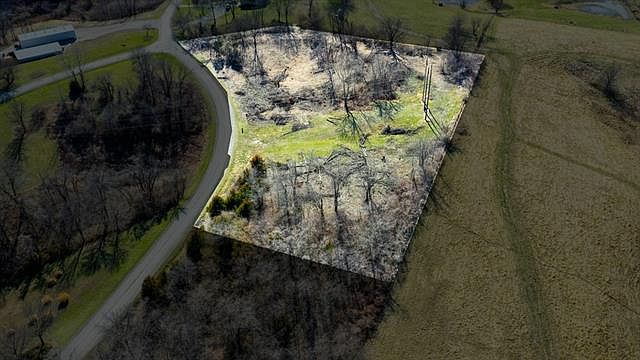 1st image of 8318 Sherwood Dr