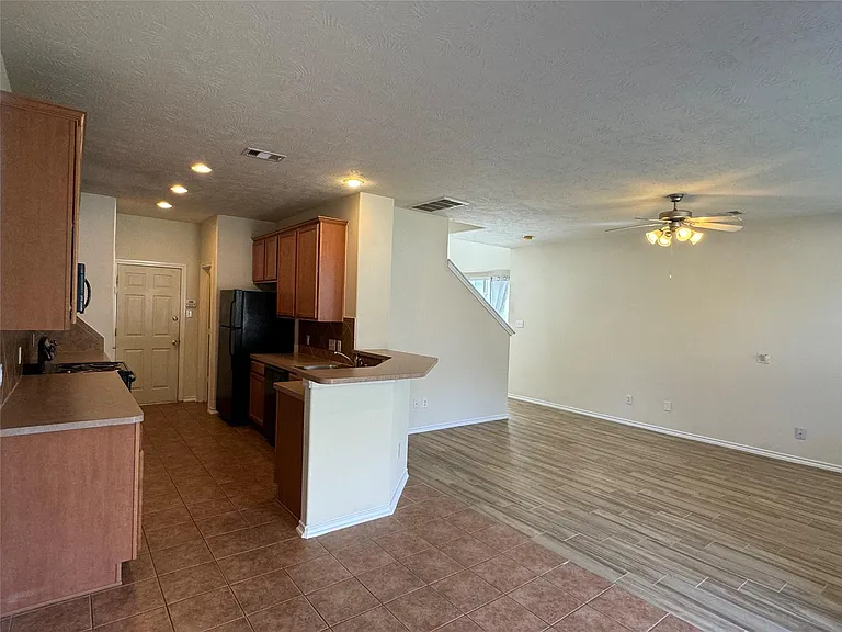 11515 Jacinth Ct — Photo 9