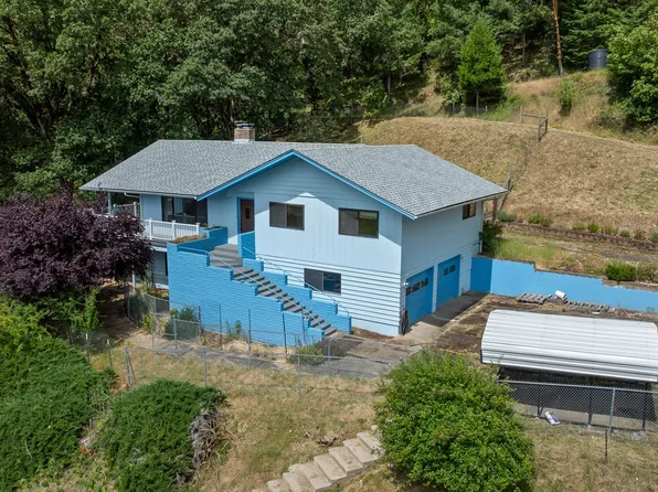 1234 Spring Brook Rd, Myrtle Creek, OR 97457