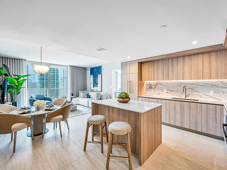 Model Kitchen/ Living