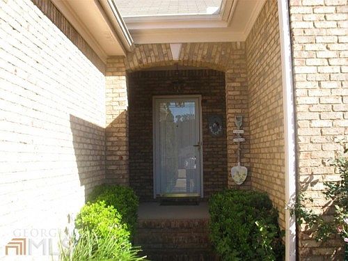 2nd image of 148 Brookhaven Ln