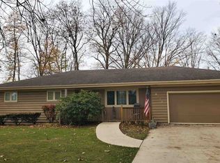8014 Delcon Dr, Fort Wayne, IN 46809