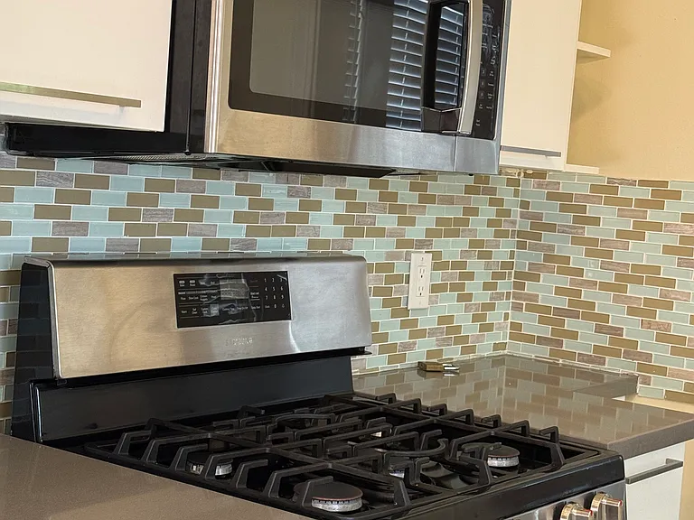 6711 Broadway St #6711 — Photo 15