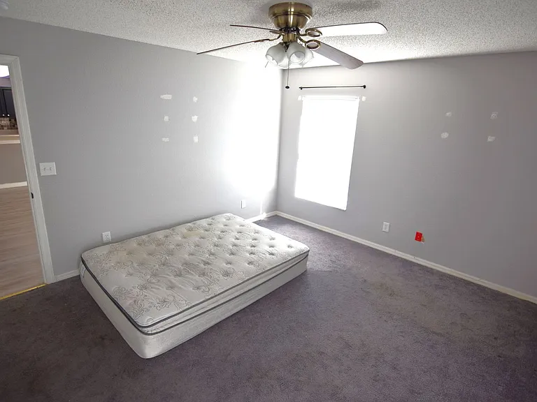 500 Lake Charles Dr — Photo 20