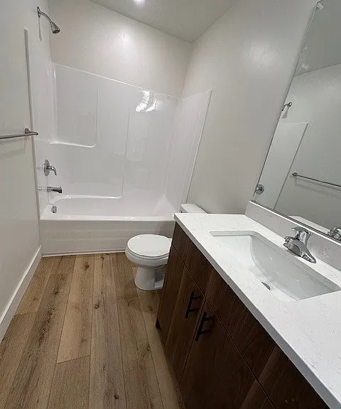 516 W 1150 N — Photo 25