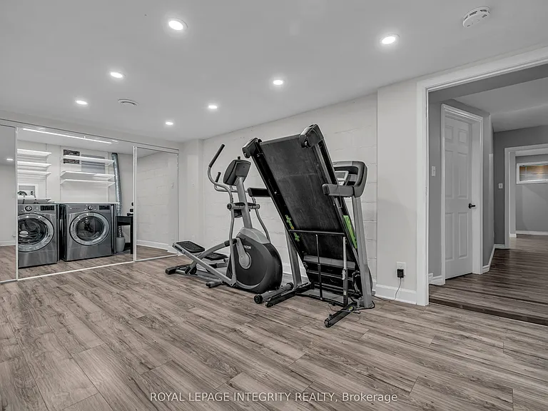 924 Rex Ave — Photo 19