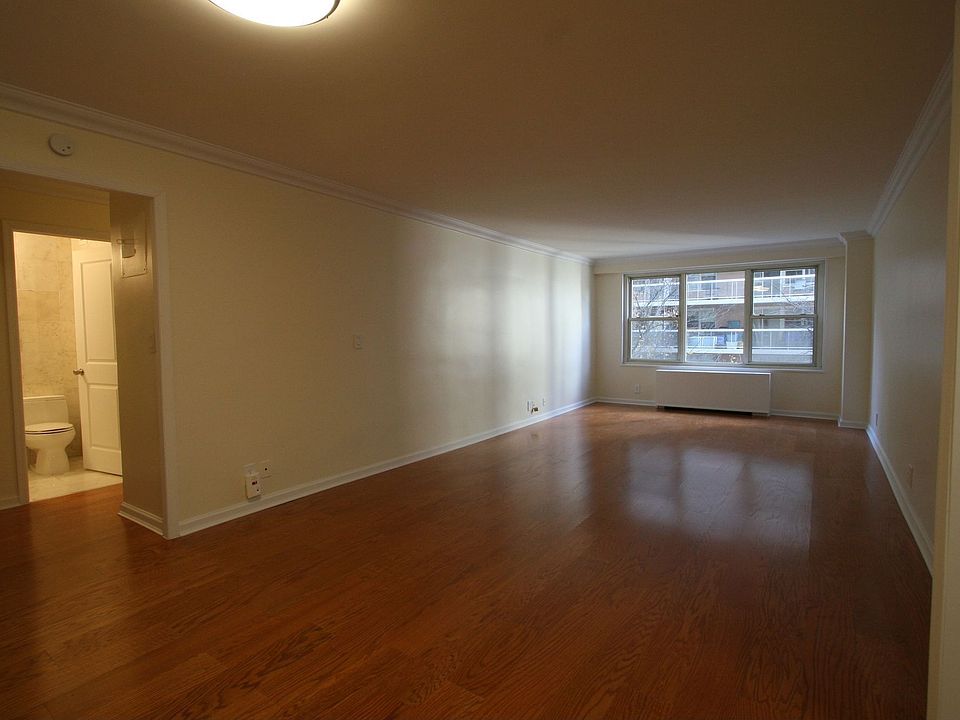 Open Floor Plan- Living Room
