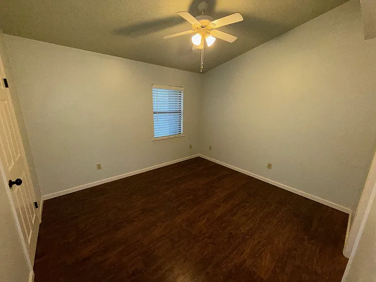 6 Summer Oaks Dr — Photo 5