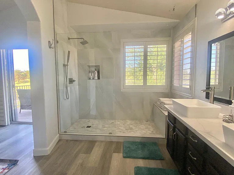 1020 E Hearne Way — Photo 13