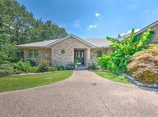 50 Eriboll Ln, Bella Vista, AR 72715