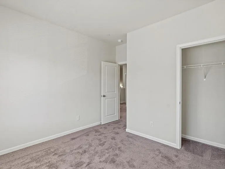 223 Emmett Dr — Photo 23