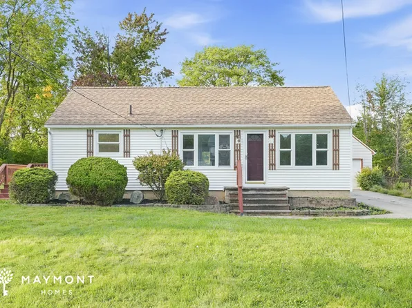 23592 High Rd, Bedford, OH 44146