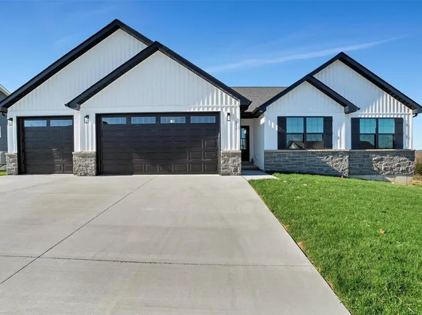 211 Pacific Ave, Union, MO 63084