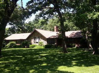 8225 Galena Road, Bristol, IL 60516