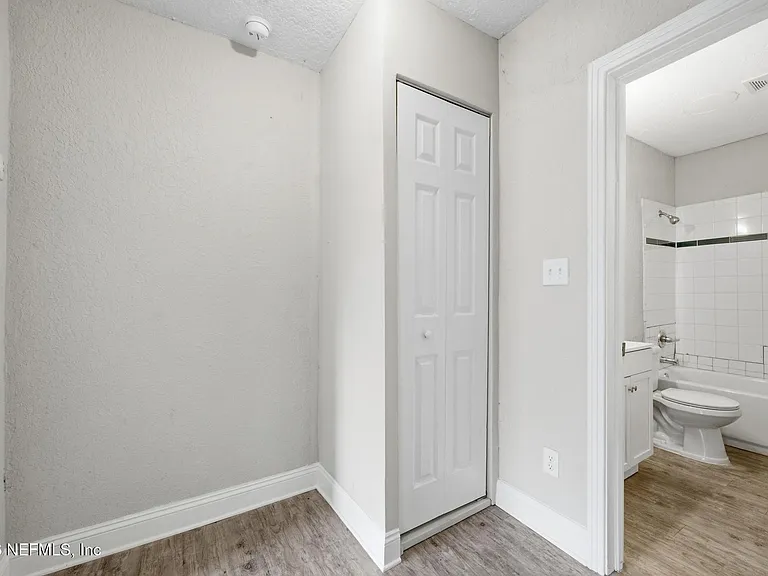3055 2nd Street Cir — Photo 18